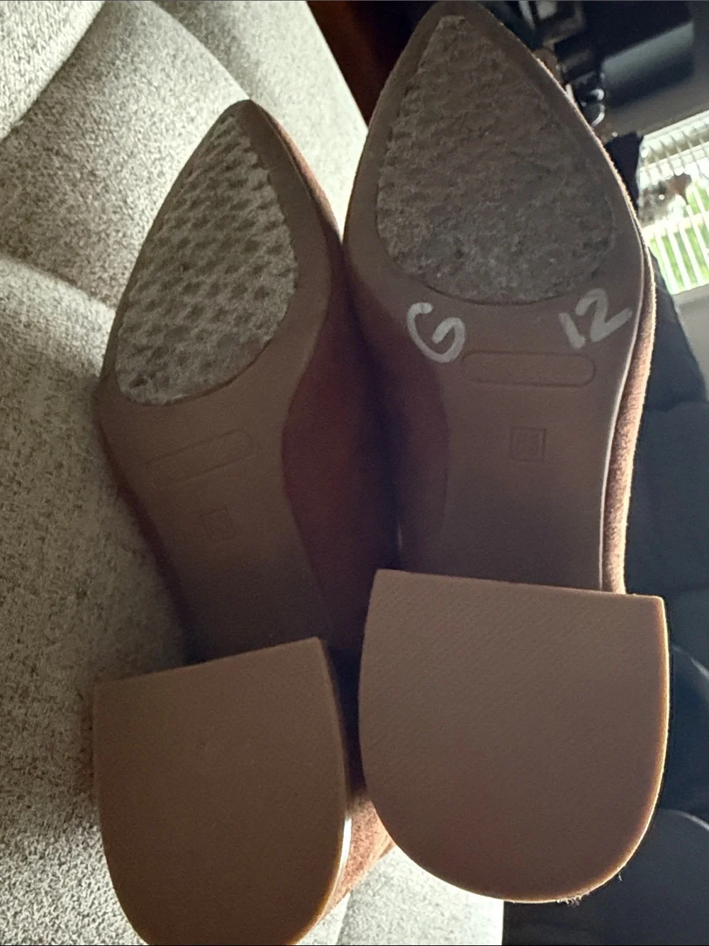 Aerosoles Suede-Like Pointed Toe Ankle Boots Block Heel Elastic Side Sz 6.5